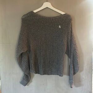 Abercrombie grey sweater, super cute, great condition!